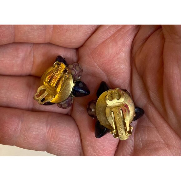 Mid-Century Cluster Earrings; Petite Purple Lampwork Beads and Black Disks - HON - Picture 4 of 6